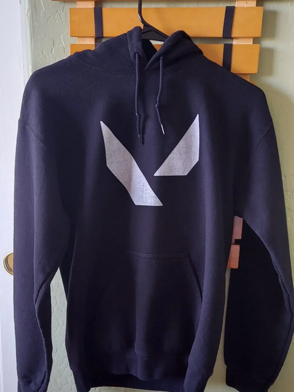 Black Valorant Logo Hoodie Sweatshirt Unisex Small